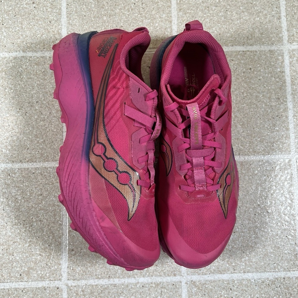 Women's Saucony Endorphin Edge Trail Running Shoe USA 10.5 Pink S10773-40